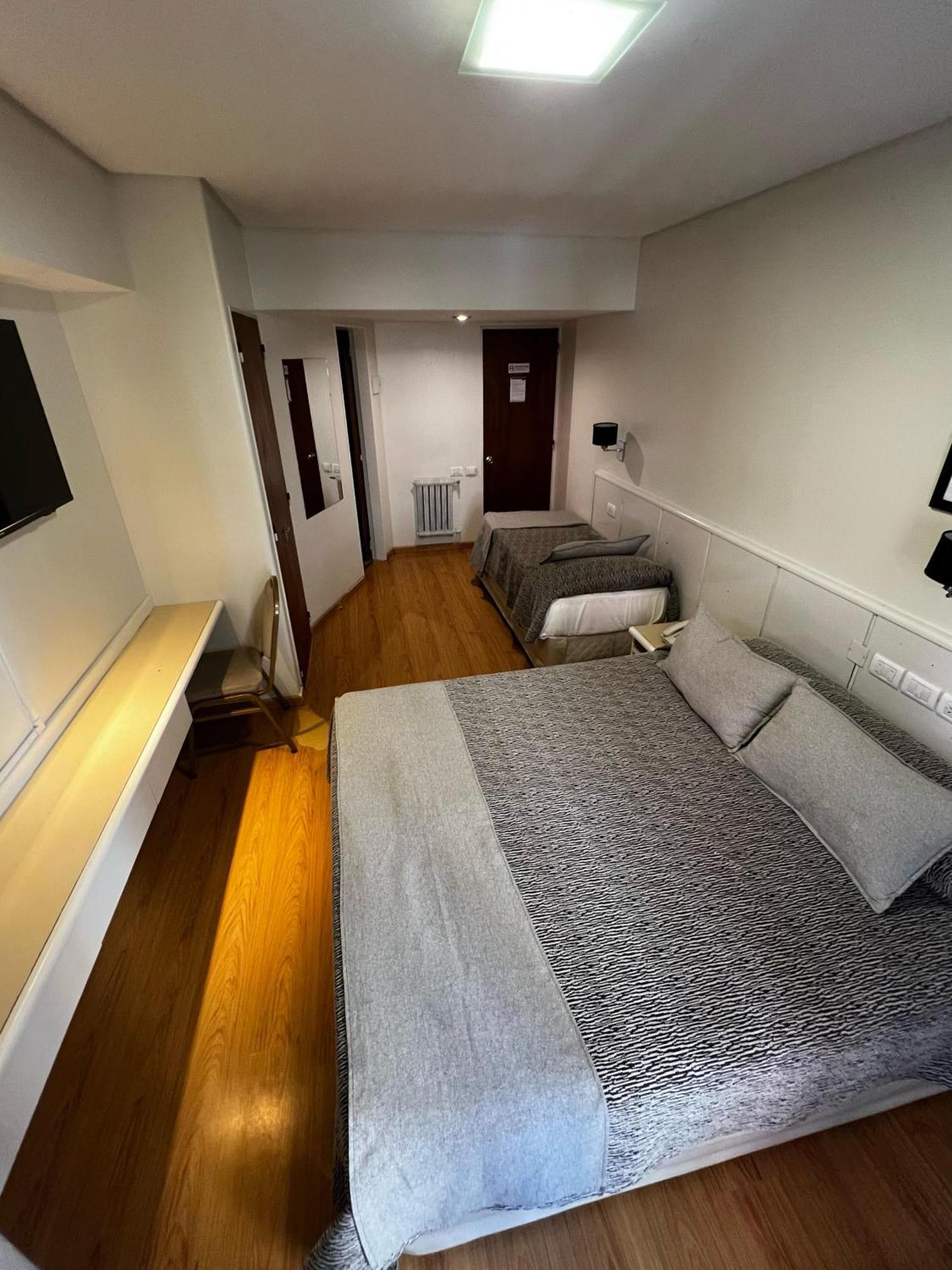 Hotel Dion Mar del Plata Buitenkant foto
