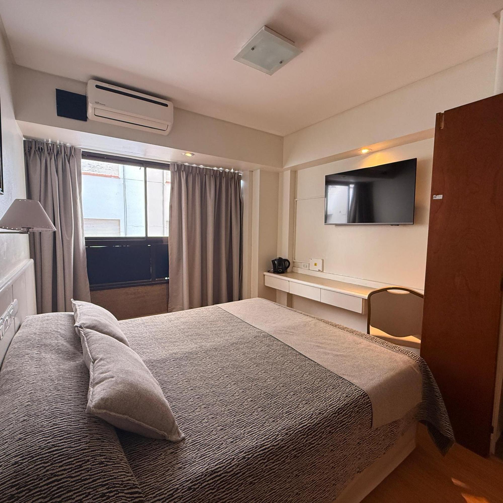Hotel Dion Mar del Plata Buitenkant foto