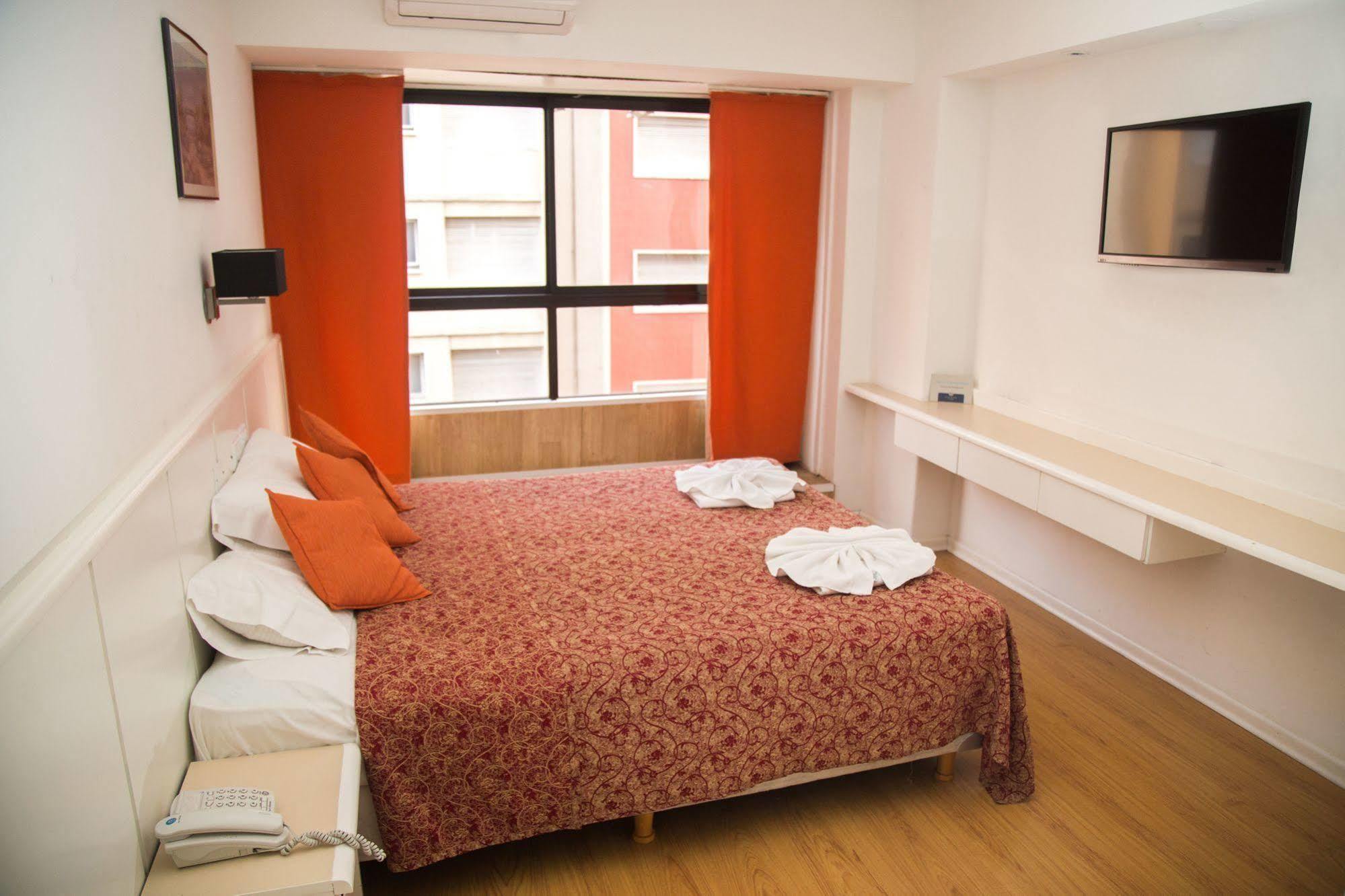 Hotel Dion Mar del Plata Buitenkant foto